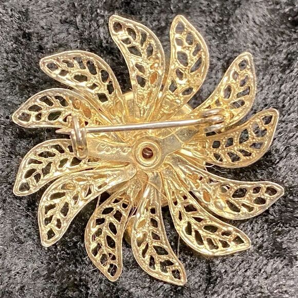 Coro Brooch Pin Goldtone Pink Moonglow Aurora Rhinestones Sunburst Flower Design - Picture 5 of 6